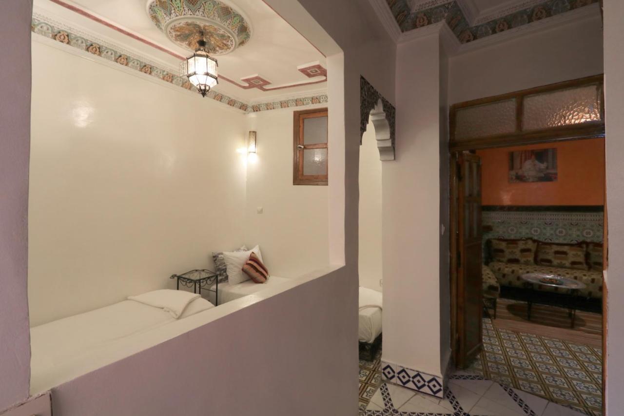 Riad El Boukhiri Hotel Marrakesh Exterior photo